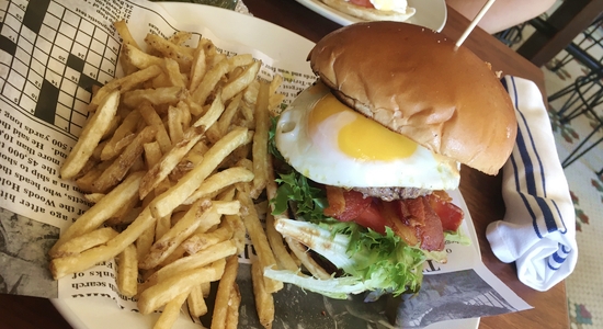 DK PubLIC Restaurant