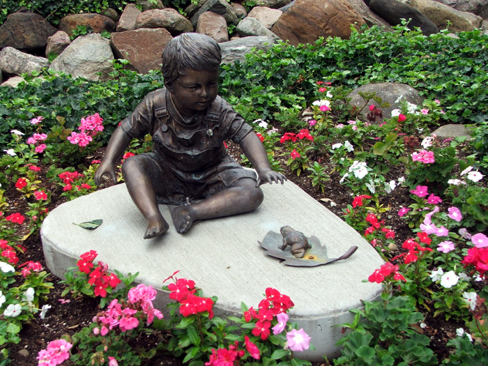 Statue