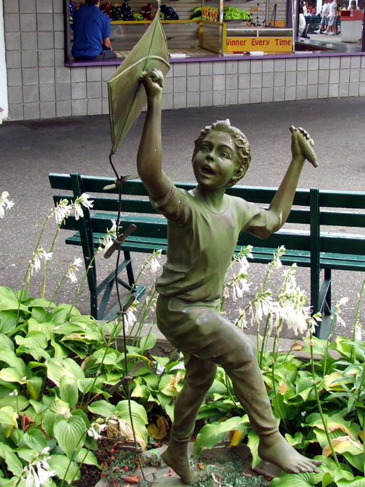 Statue