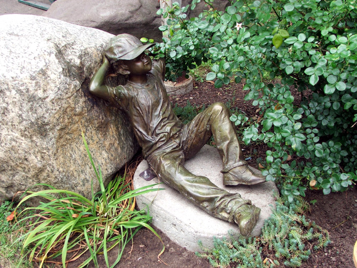 Statue