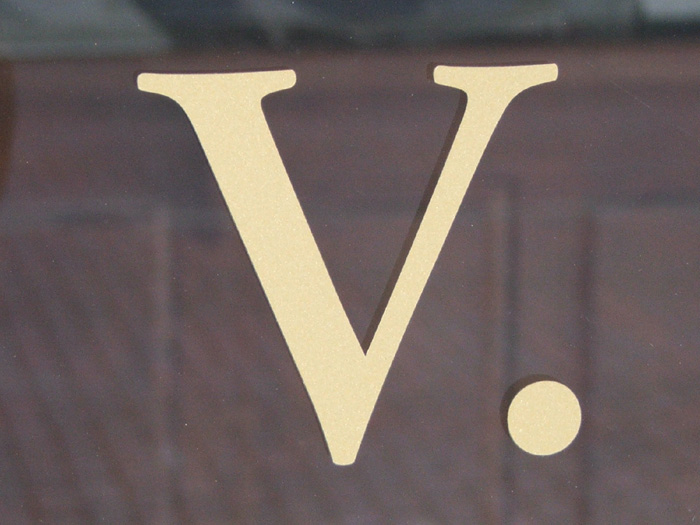 V