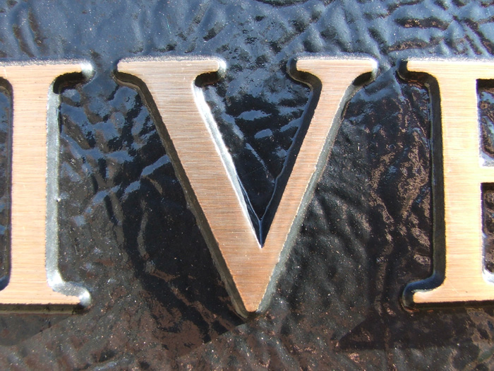 V