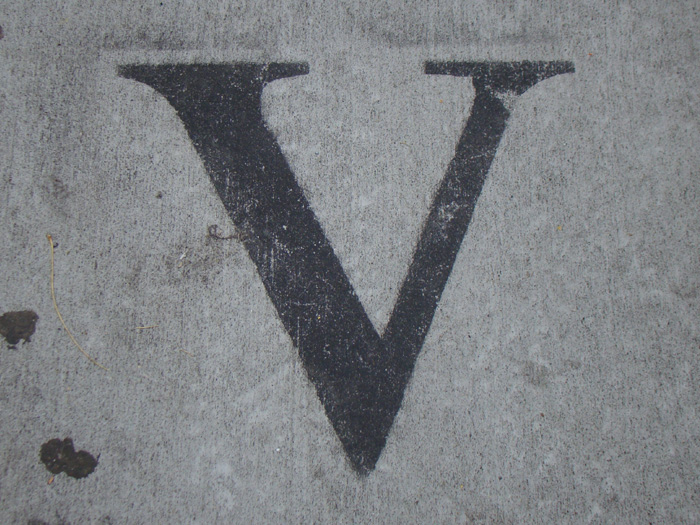 V