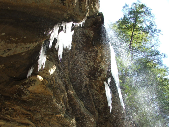 Ash Cave