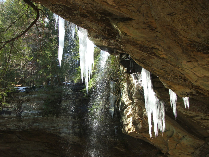 Ash Cave