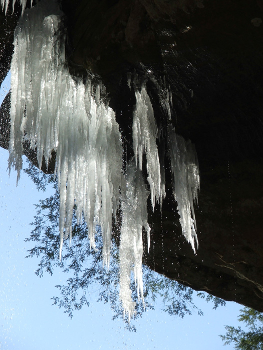 Ash Cave