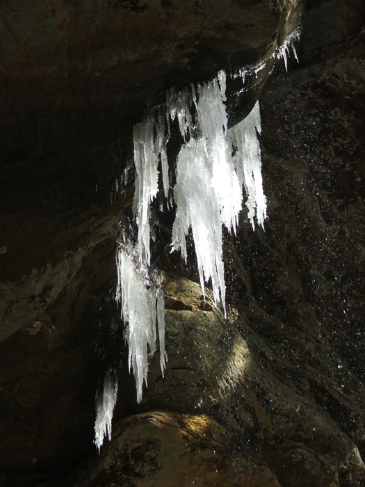 Ash Cave