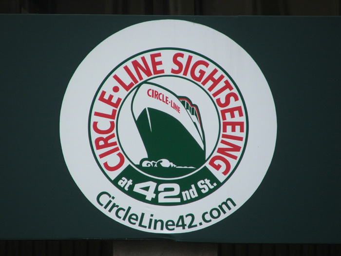 Circle Line Sightseeing