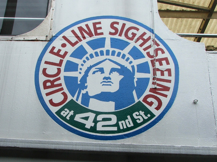 Circle Line Sightseeing
