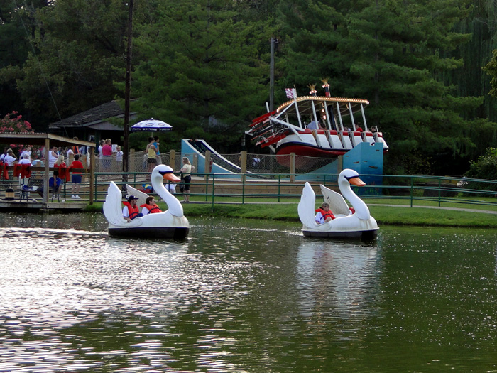 Rockin' Tug & Swan Lake