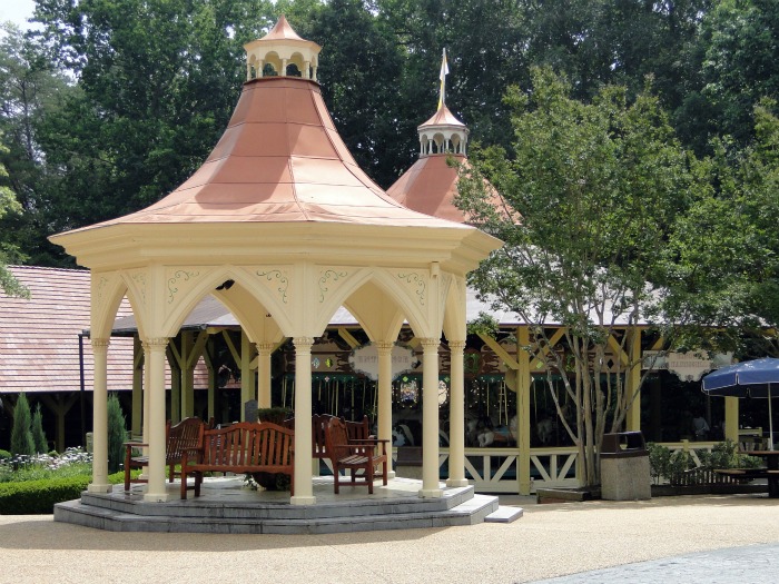 Kinder Karussel