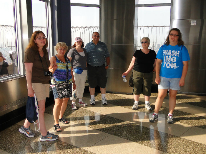Amy, Patty Jo, Robin, Bob, Linda and Sarah
