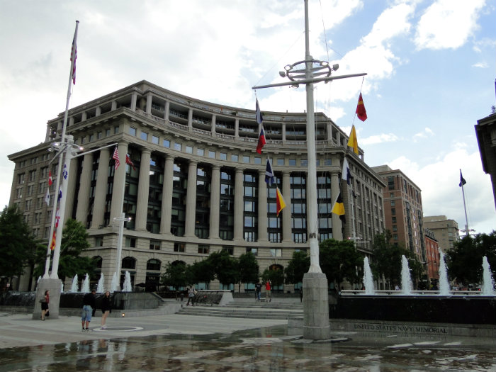 U.S. Navy Memorial
