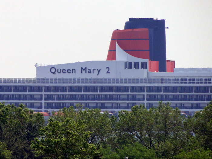 Queen Mary 2