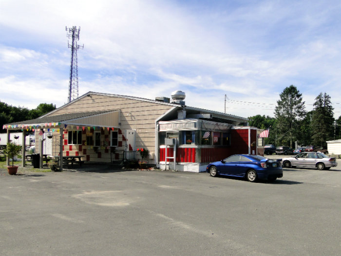 Cherri's State Line Diner