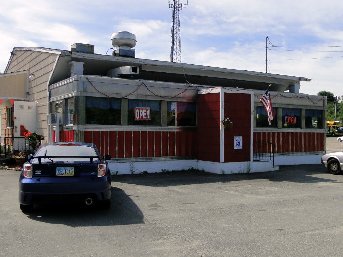 Cherri's State Line Diner