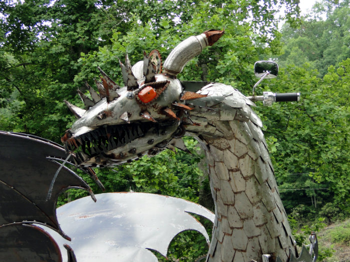 Tail of the Dragon