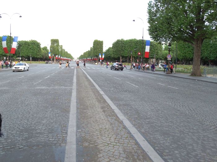 Champs Elysees