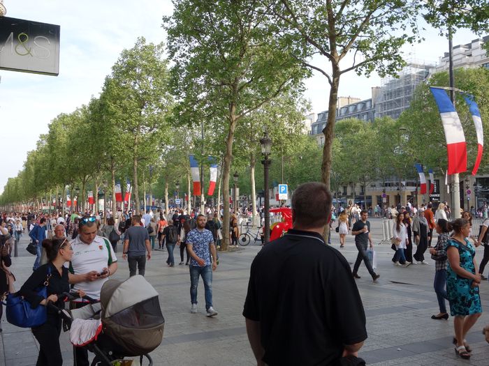 Champs Elysees
