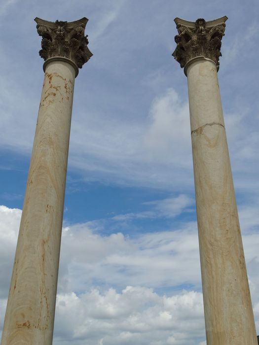 National Capitol Columns