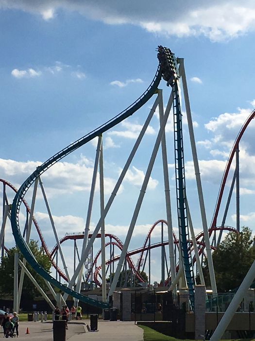Fury 325