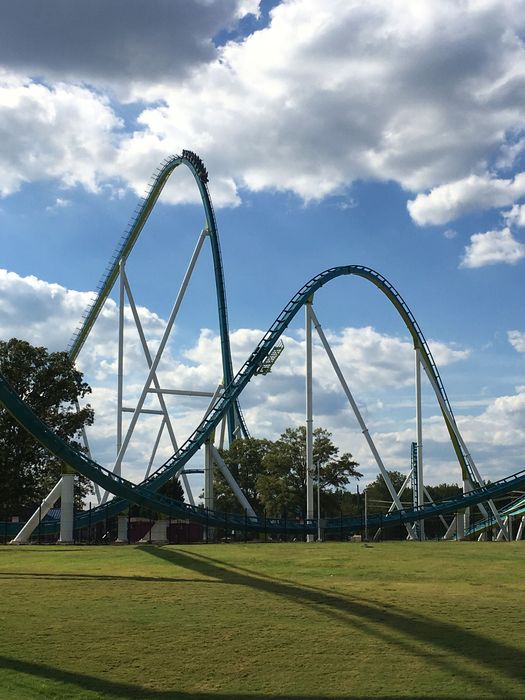 Fury 325