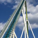 Fury 325