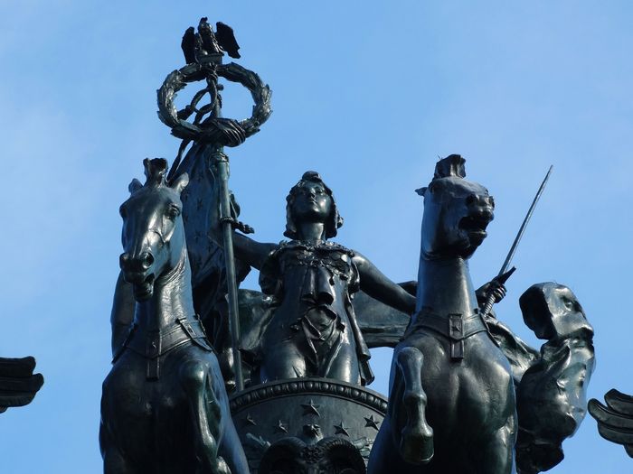 Grand Army Plaza