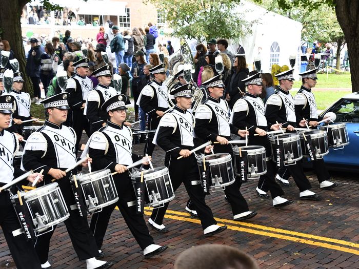 Marching 110