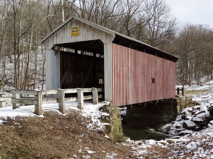 Henry Covered Bridge