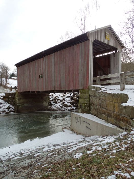 Henry Covered Bridge