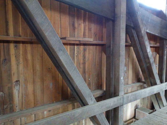 Eakin Mill Covered Bridge
