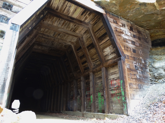 >Kings Hollow Tunnel