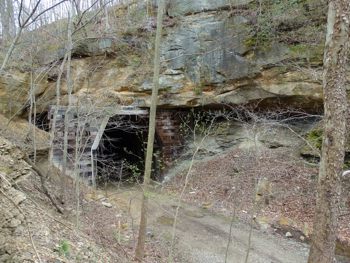 >Kings Hollow Tunnel