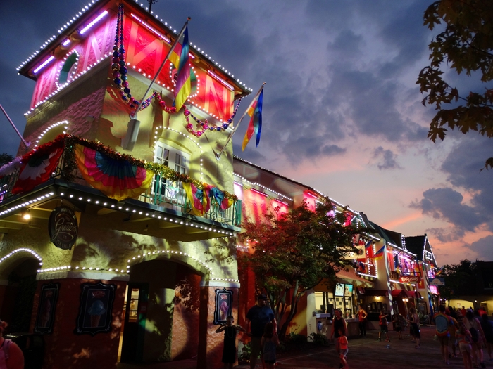 Grand Carnivale