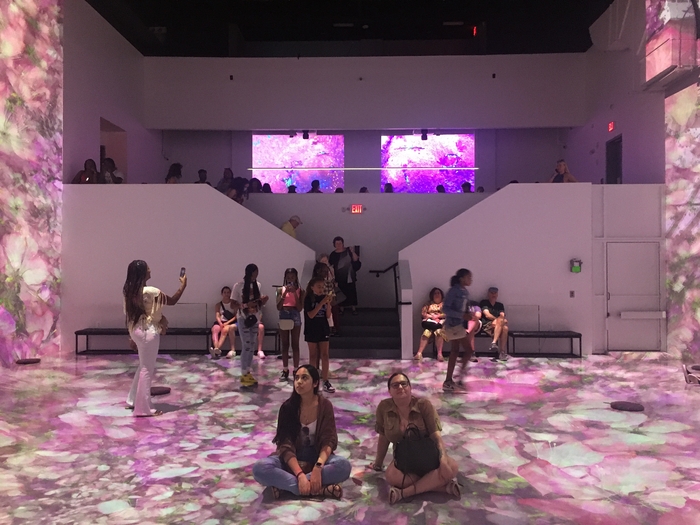 Pixelbloom