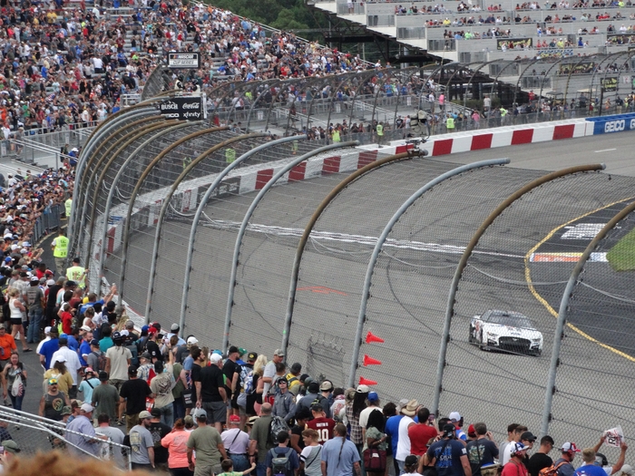 #4 Kevin Harvick